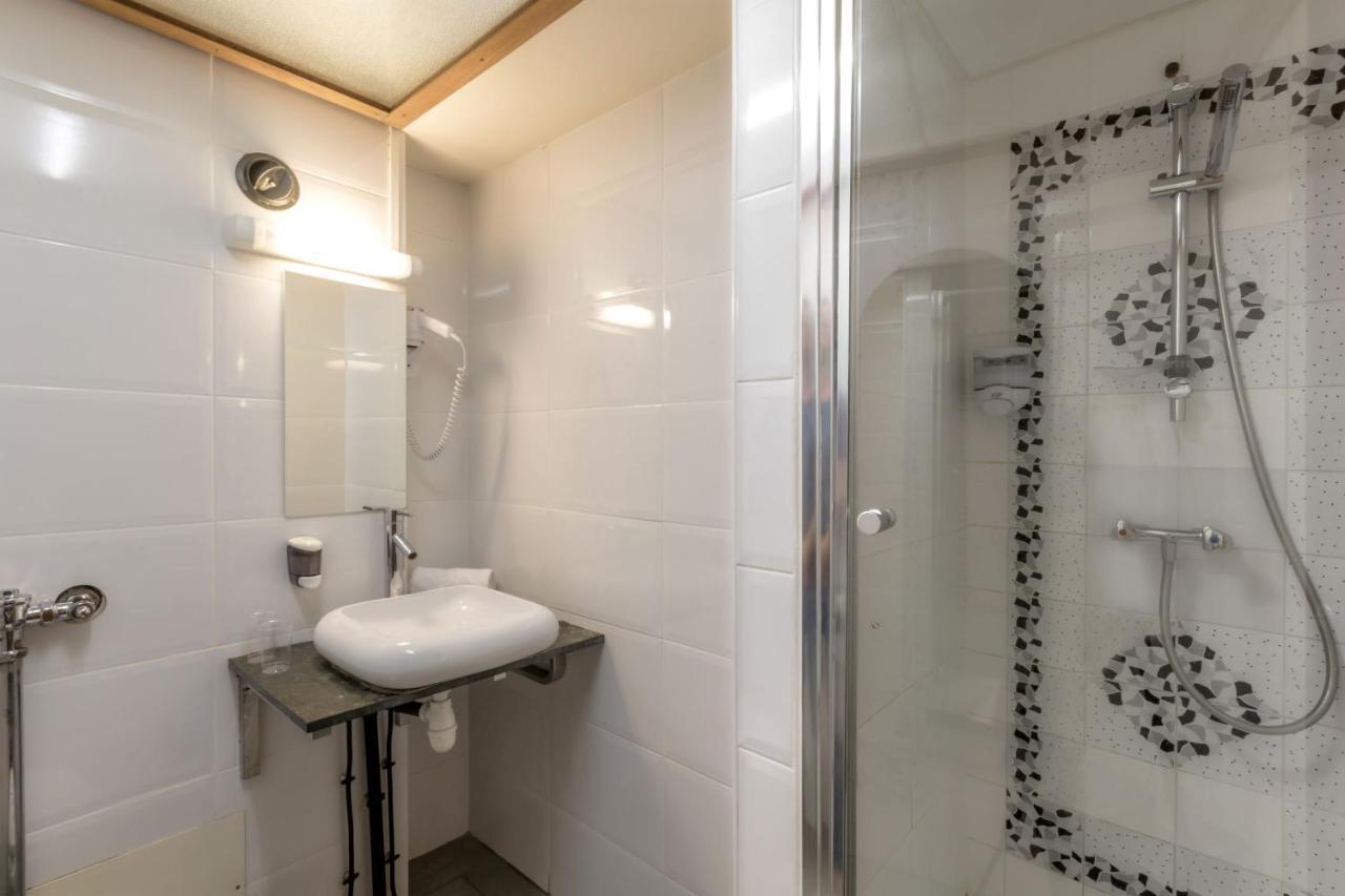 Le Corbusier Hotel Marseilles