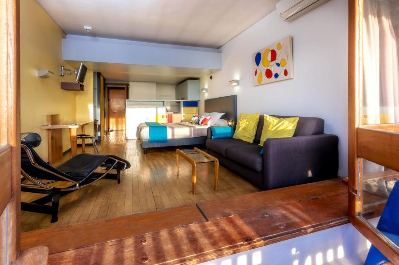 Le Corbusier Hotel Marseilles