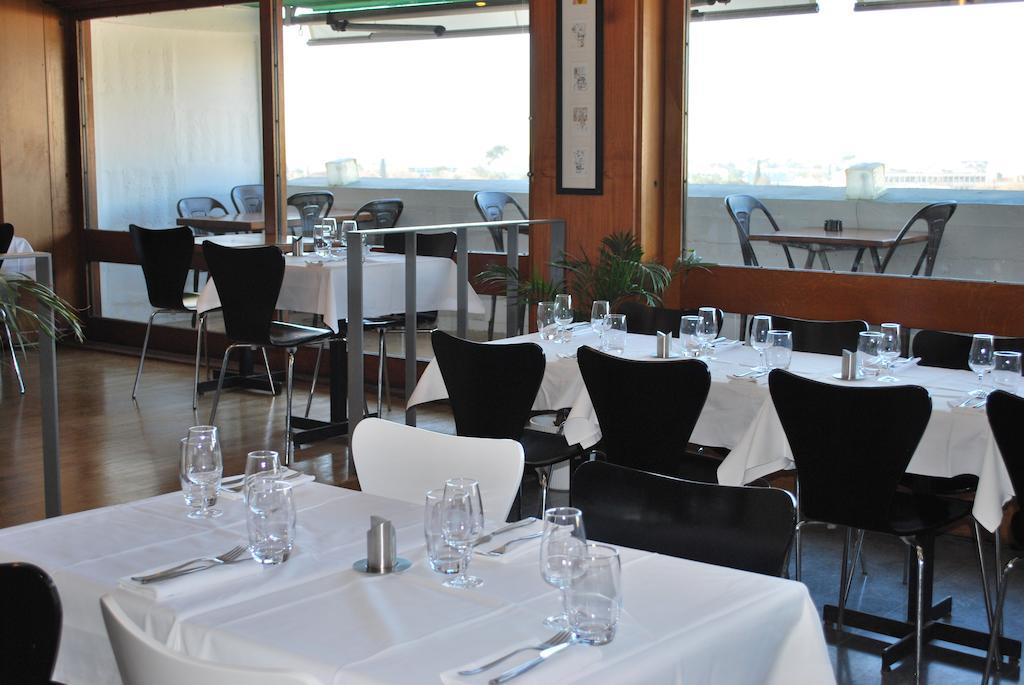 Hotel Le Corbusier 3*